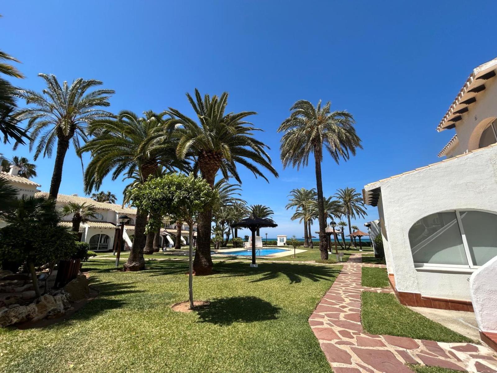Boira - Vivienda En Urbanizacion A Primera Linea De Playa Denia Exterior photo